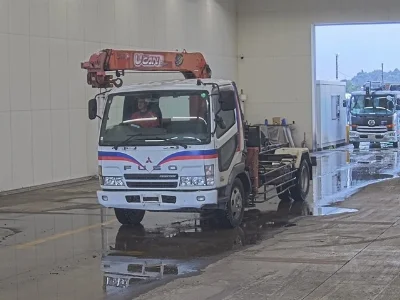 MITSUBISHI FUSO FIGHTER