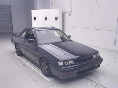 NISSAN SKYLINE