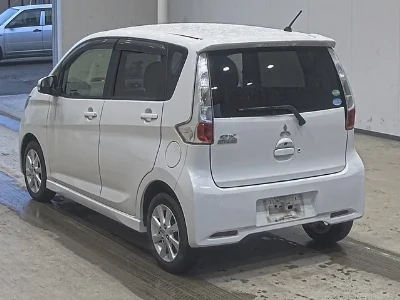MITSUBISHI EK CUSTOM