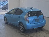 Цена авто Toyota Aqua с аукционов Японии, номер кузова NHP10, пробег 158 000, оценка 2