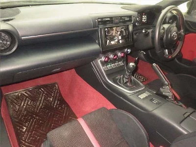 TOYOTA GR86