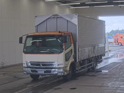 MITSUBISHI FUSO FIGHTER