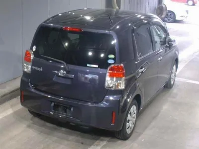 TOYOTA SPADE