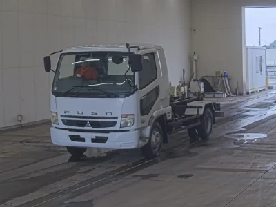 MITSUBISHI FUSO FIGHTER