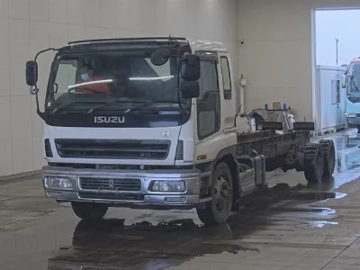 ISUZU GIGA