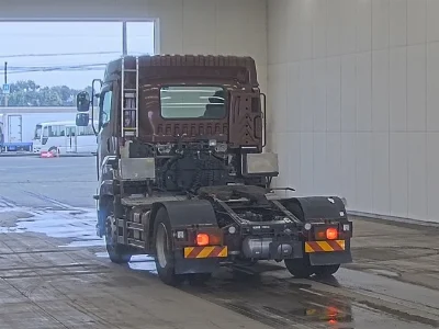 ISUZU GIGA
