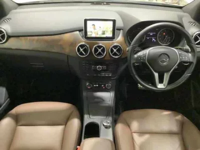 MERCEDES BENZ B CLASS