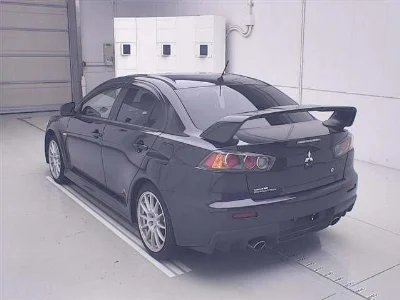 MITSUBISHI LANCER EVOLUTION