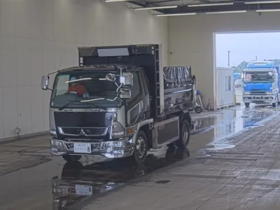 MITSUBISHI FUSO FIGHTER