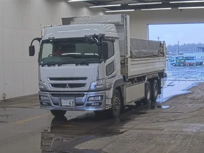 MITSUBISHI FUSO SUPER GREAT