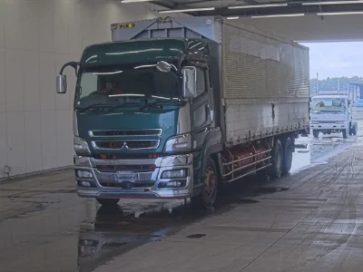MITSUBISHI FUSO SUPER GREAT
