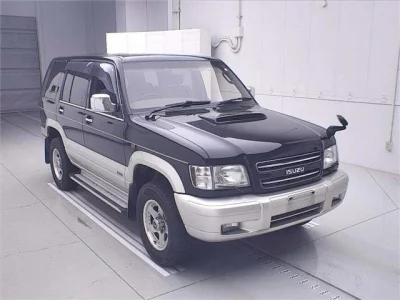 ISUZU BIGHORN