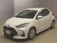 Цена авто Toyota Yaris с аукционов Японии, номер кузова MXPH10, пробег 22 000, оценка 8