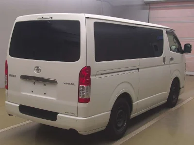 Статистика аукционов Toyota HiAce Van