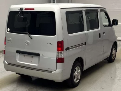 TOYOTA LITE ACE VAN