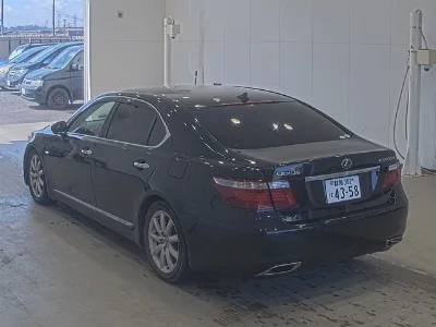 LEXUS LS