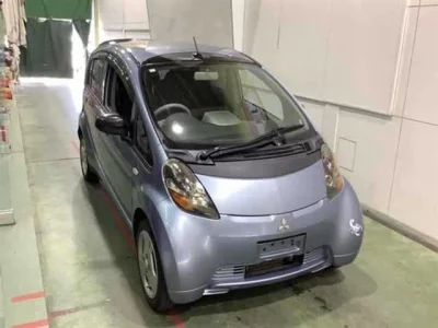 MITSUBISHI I