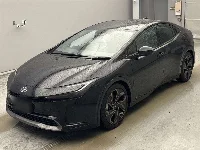 Цена авто Toyota Prius с аукционов Японии, номер кузова MXWH65, пробег 4 000, оценка 8