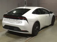 Цена авто Toyota Prius с аукционов Японии, номер кузова ZVW60, пробег 16 000, оценка 3