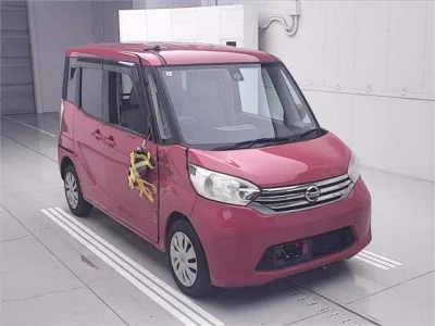 NISSAN DAYZ ROOX