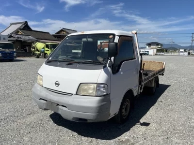 NISSAN VANETTE TRUCK