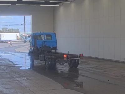 ISUZU FORWARD