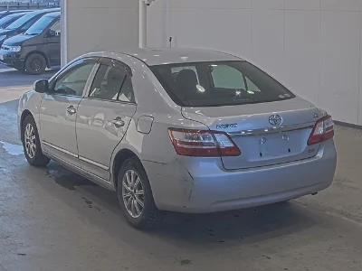 TOYOTA PREMIO