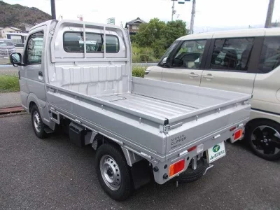 NISSAN CLIPPER TRUCK