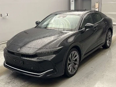 TOYOTA CROWN CROSSOVER