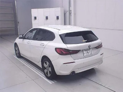 BMW 1 SERIES