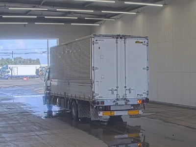 MITSUBISHI FUSO FIGHTER