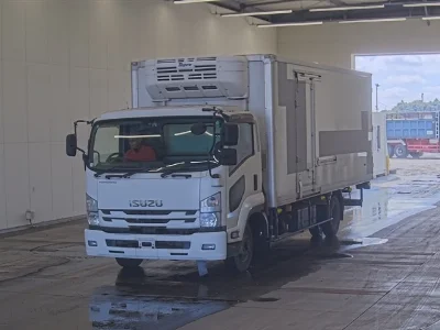 ISUZU FORWARD