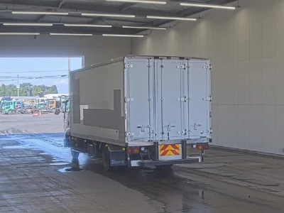 ISUZU FORWARD