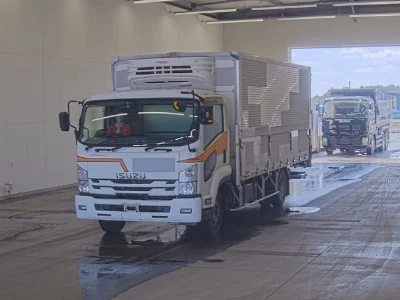 ISUZU FORWARD