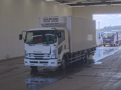 ISUZU FORWARD