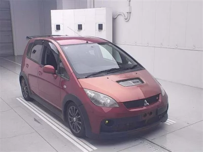 MITSUBISHI COLT