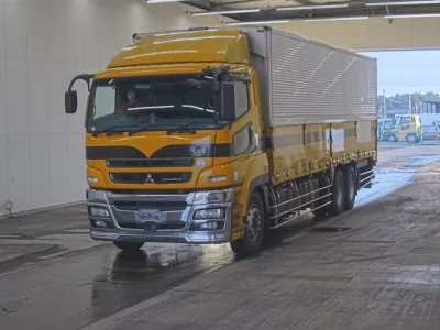 MITSUBISHI FUSO SUPER GREAT