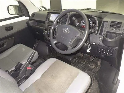 TOYOTA TOWN ACE VAN
