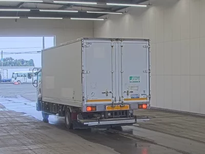 ISUZU FORWARD