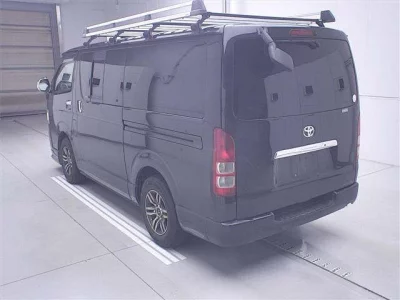 TOYOTA REGIUS ACE VAN