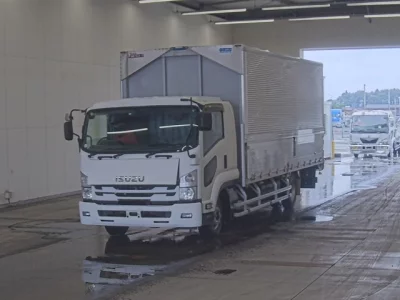ISUZU FORWARD
