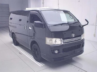 TOYOTA REGIUS ACE VAN