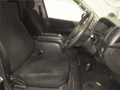 TOYOTA REGIUS ACE VAN
