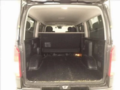 TOYOTA REGIUS ACE VAN