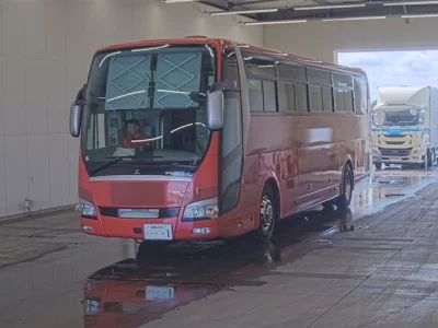 MITSUBISHI FUSO AERO QUEEN