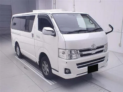 TOYOTA REGIUS ACE VAN