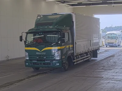 ISUZU FORWARD
