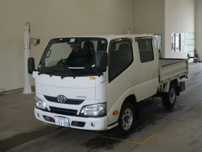 TOYOTA DYNA