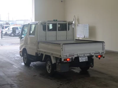 TOYOTA DYNA