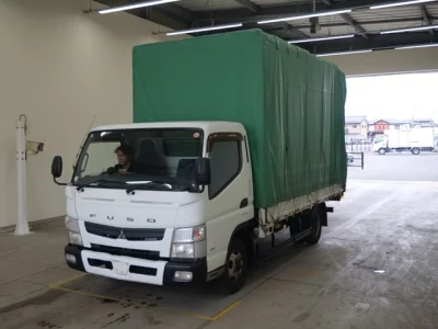 MITSUBISHI CANTER
